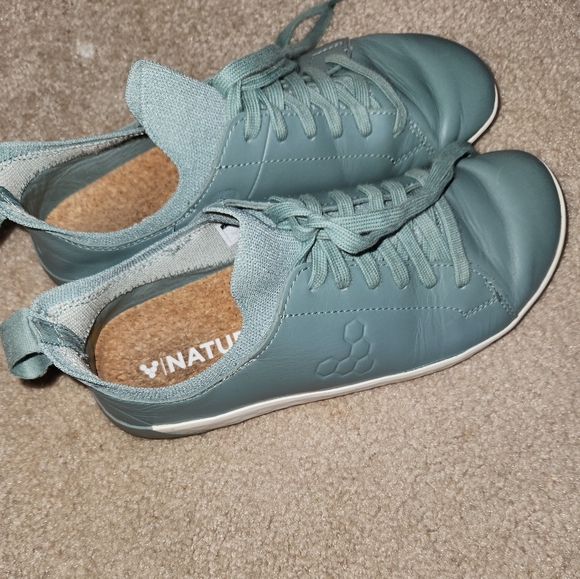 Vivo barefoot Women's Teal Sneakers - Picture 6 of 6